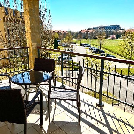 Chance Apartman-Birdland Villapark Buekfuerdo Exterior photo
